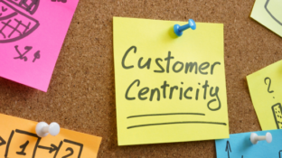 sticky-note-customer-centricity
